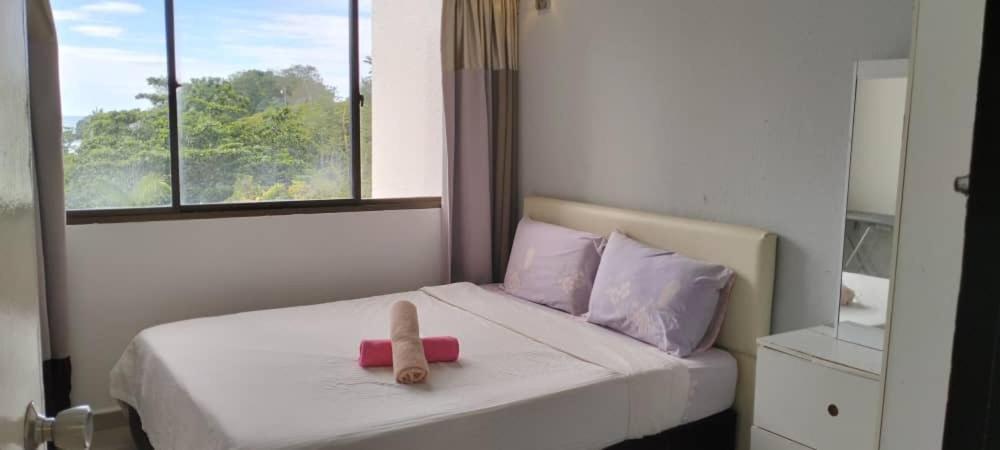 Sri Sayang Pearl View Apartment Batu Ferringhi Room photo